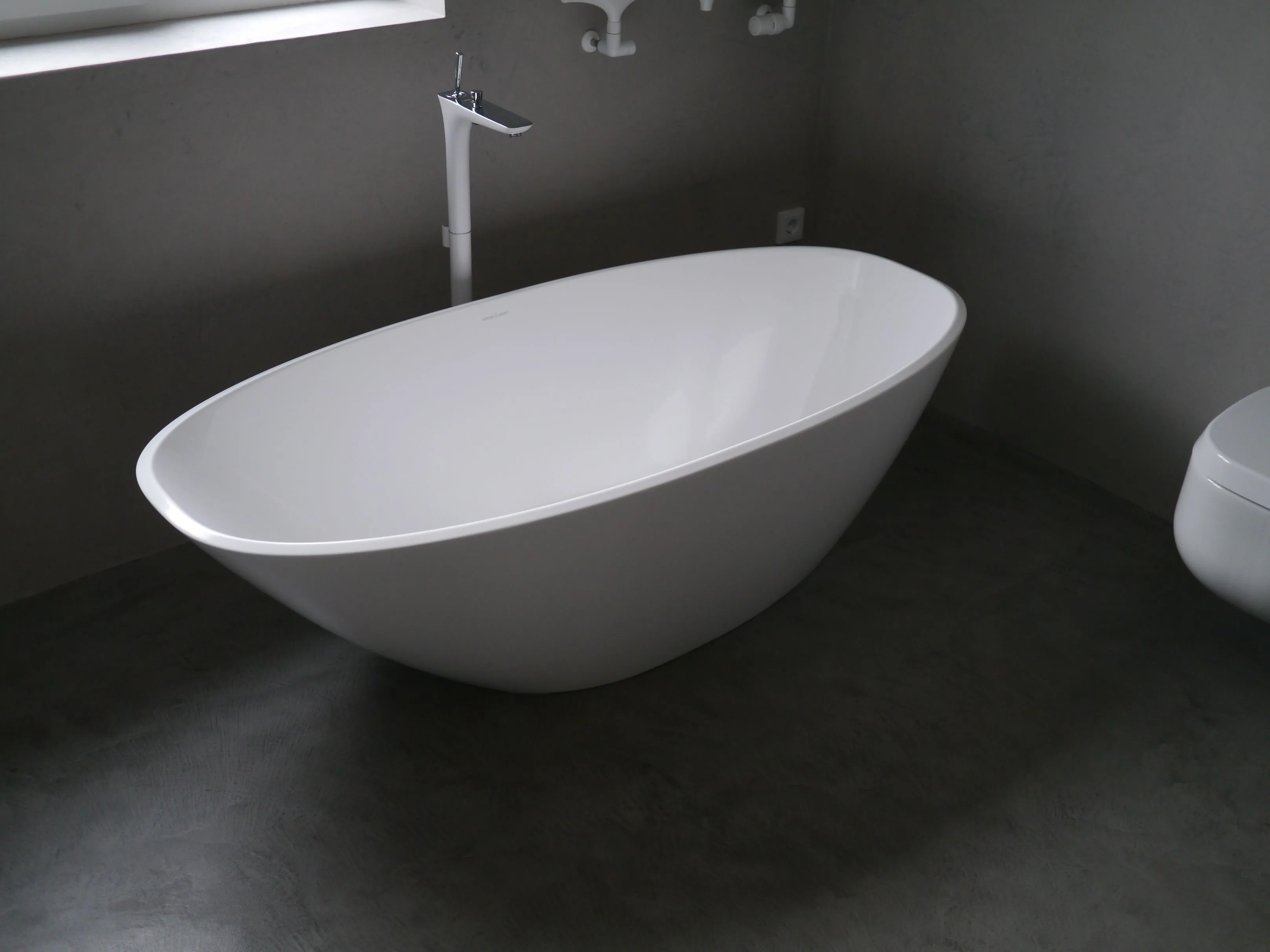 Fugenloser Boden Bad — BARTEKS Bodenbeschichtung