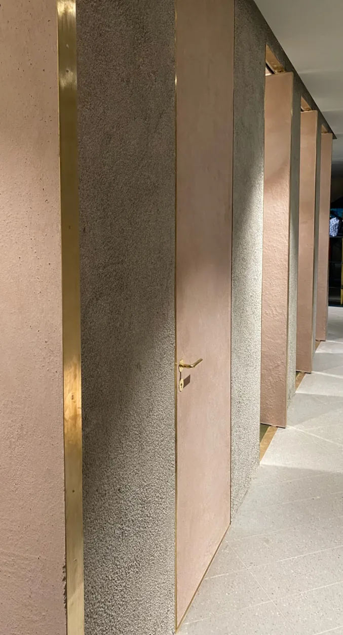 Edle Wandoberfläche — BARTEKS Hotel